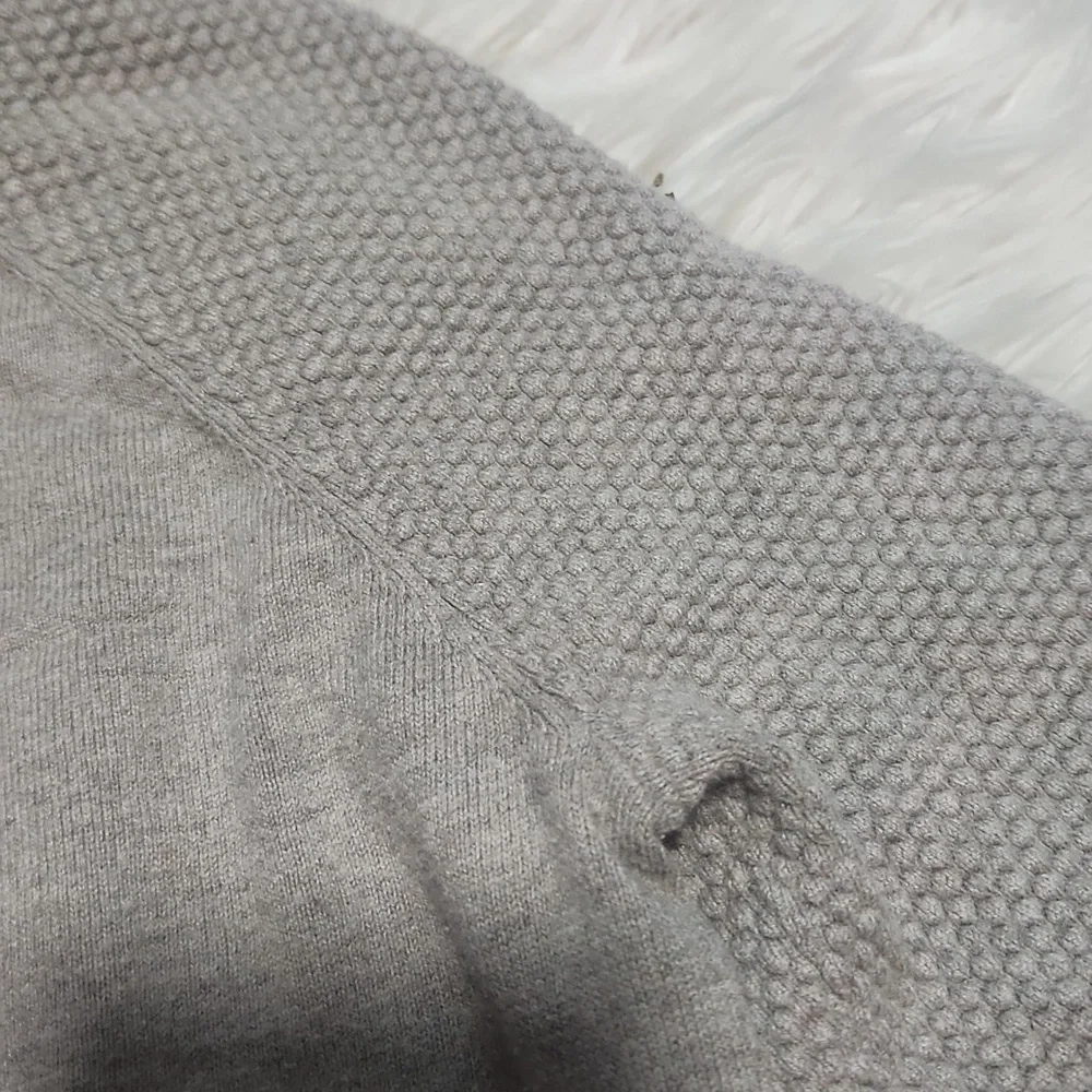Loft Outlet Crewneck- XS